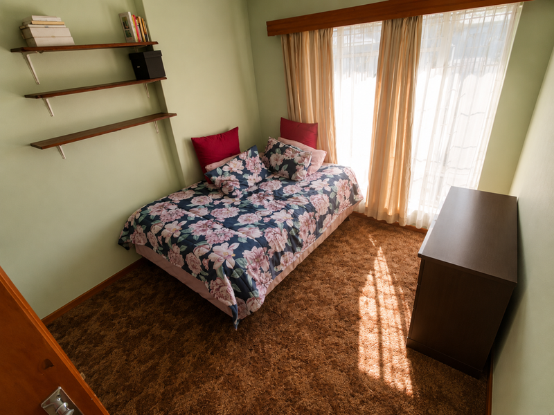5 bedroom house - Photo 10