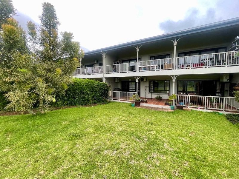 Spacious Ground Floor 3 Bedroom Apartment for sale in Ballito Central - Photo 6