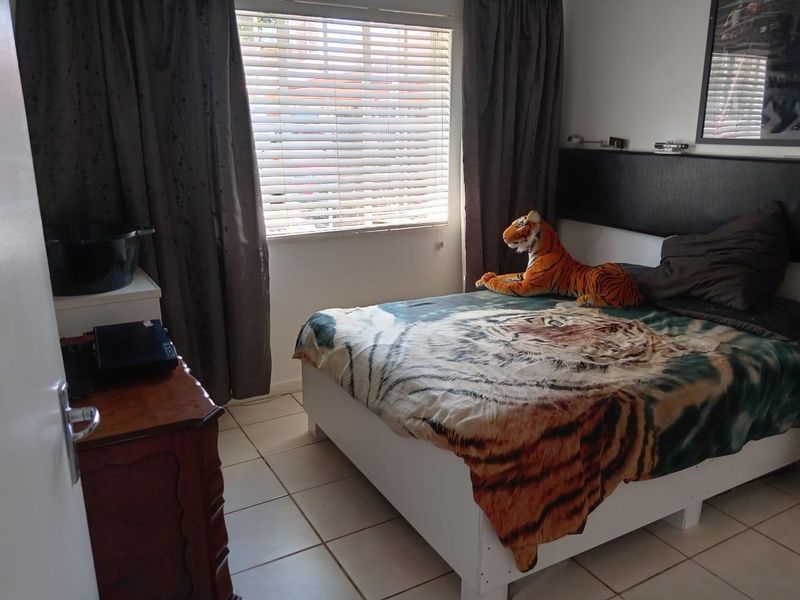 Spacious 2-Bedroom Apartment for Rent - Photo 10