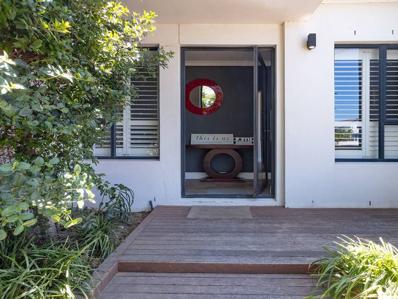 BEAUTIFUL Family home situated in Sitari Country Estate For Sale - Photo 2