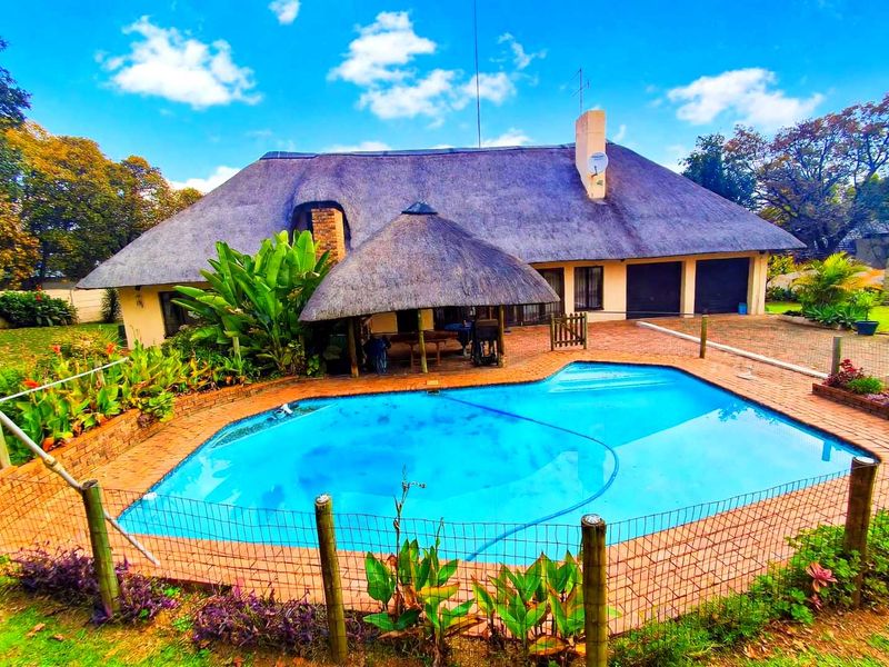 Phenomenal family house for a large family.