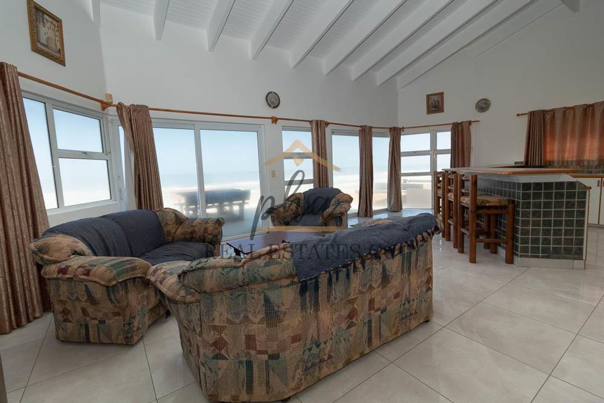 BEACHFRONT Living in Ext 6, Henties Bay - Photo 5