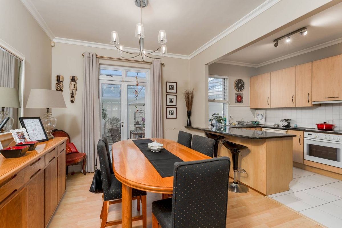 Elegant Family Living in an Exclusive Security Estate - Photo 4