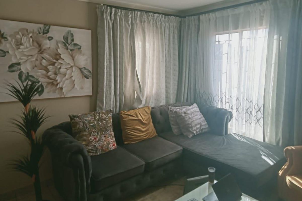 Potential, Position & Perfectly Priced - Photo 2
