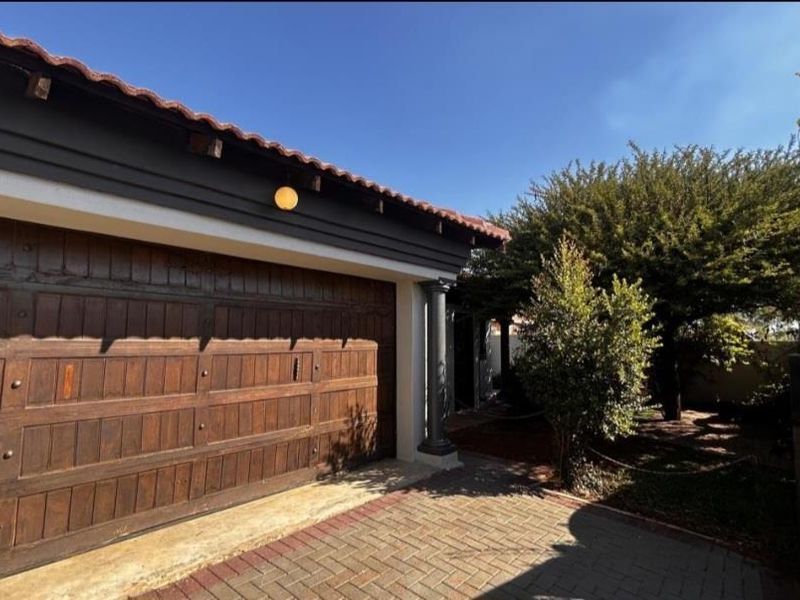 Smart property for sale. - Photo 2