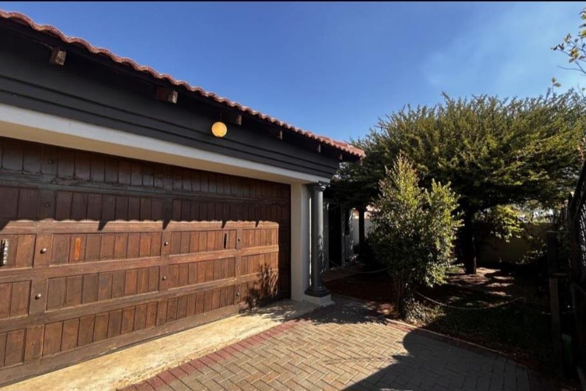 Smart property for sale. - Photo 2