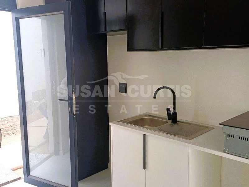 NEWLY BUILT MODERN APARTMENT - Photo 7