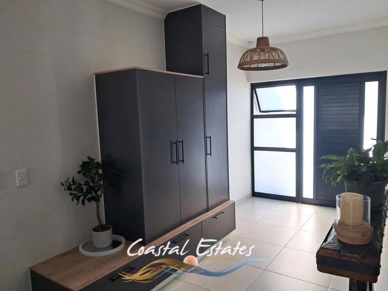 Stunning 3-Bedroom Home in Extension 39, Swakopmund - Photo 5