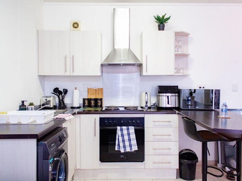 Fully furnished apartment - Photo 3