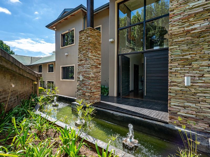 Iconic 15 Bedroom Estate For Sale - Photo 5