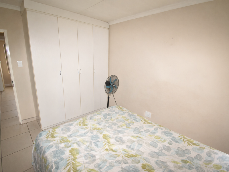 Second Floor Unit - Photo 9