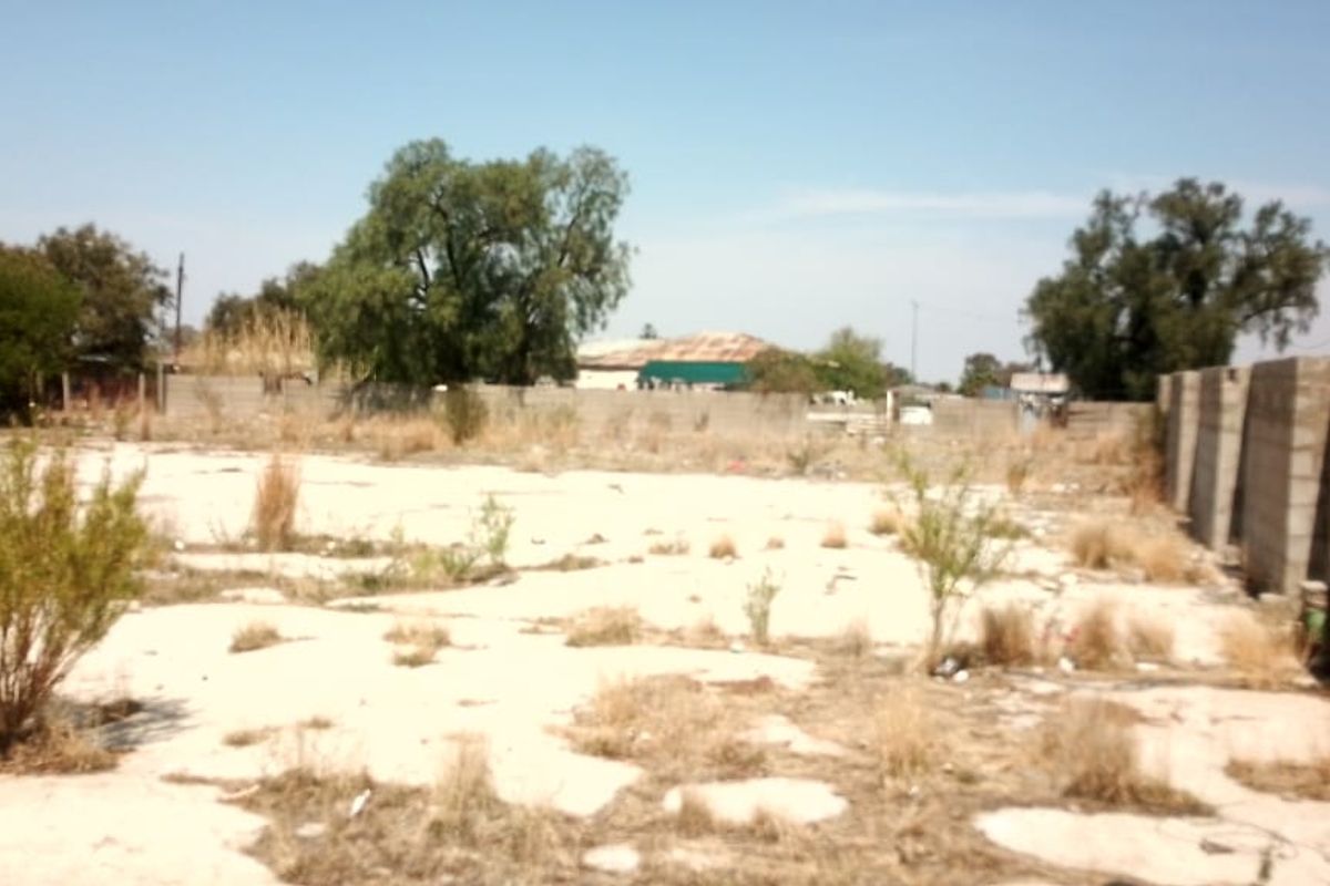 VERY LARGE VACANT LAND FOR SALE.OPTION OF ANOTHER ONE NEXT TO THIS ONE ALSO FOR SALE - Photo 3