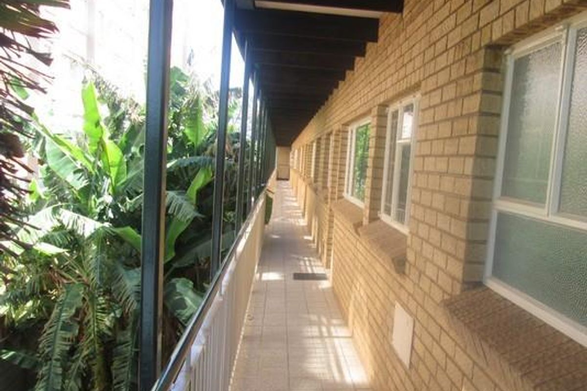 1 BEDROOM FLAT TO RENT IN PRETORIA NORTH - Photo 3