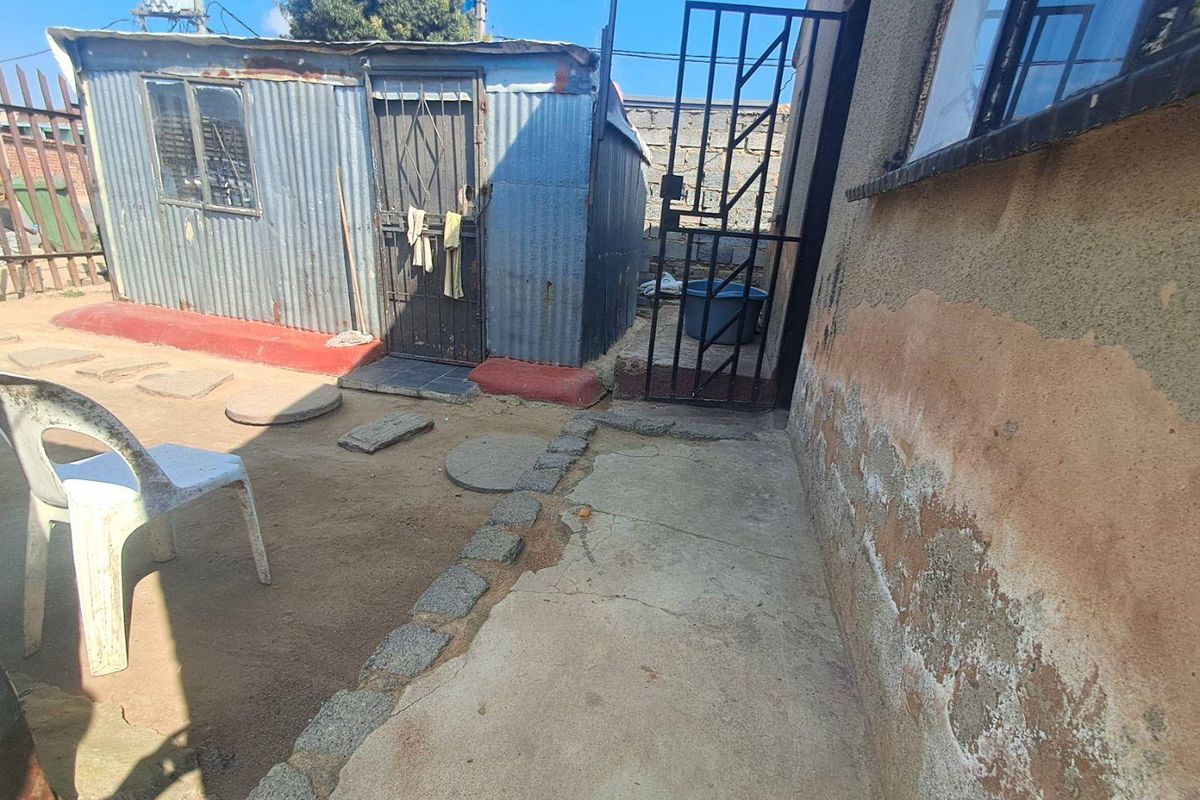 2 Bedroom House In Ivory Park - Photo 5