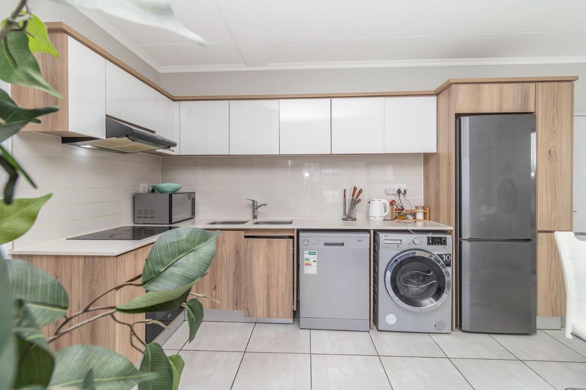 Modern 2-Bedroom Apartment in The Whisken Lifestyle Estate - Photo 3