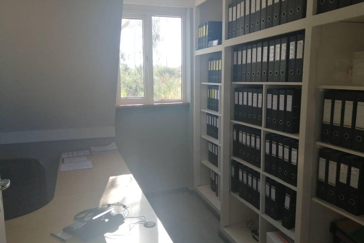 Prime Industrial Facility in Lafrenz | Vacant & Ready for Occupation - Photo 4