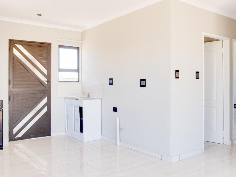 OFF PLAN NEW DEVELOPMENT, ALL COSTS INCLUDED, BUY DIRECT FROM THE DEVELOPER, FULL TITLE STANDS. NO DEPOSITS / 100% BONDS (dependent on client profile) (You may - Photo 6