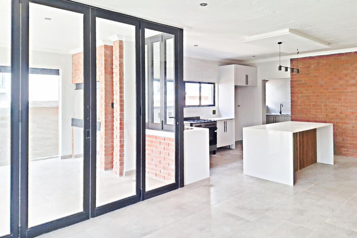 Brand New. Transfer Costs included - Photo 4