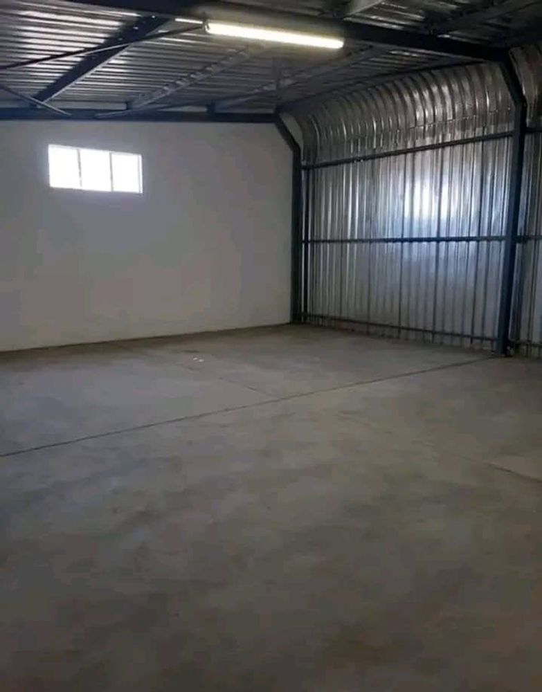 Storage/Workshop Space