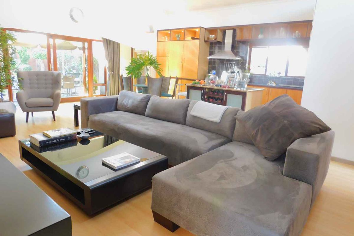 Furnished 3 bedroom cluster in Bryanston - Photo 2