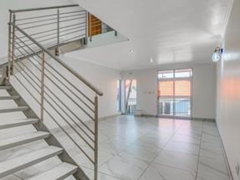 Dual Living In The Elegant Suburb of Bassonia - Photo 7