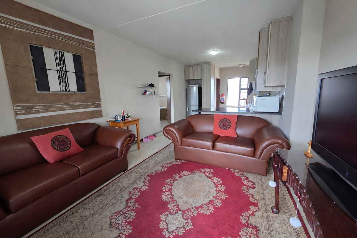 "Hassle-Free Investment with Existing Tenant Income" - Photo 3