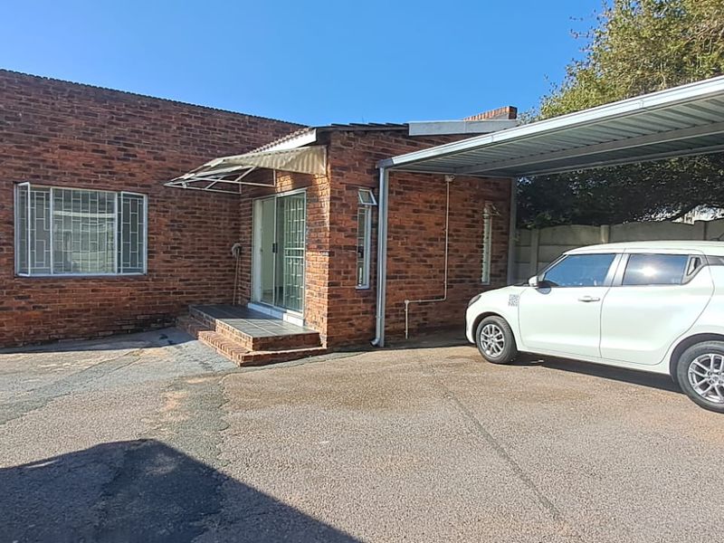 COZY & SECURE GARDEN COTTAGE TO RENT IN ELANDSPARK - Photo 2