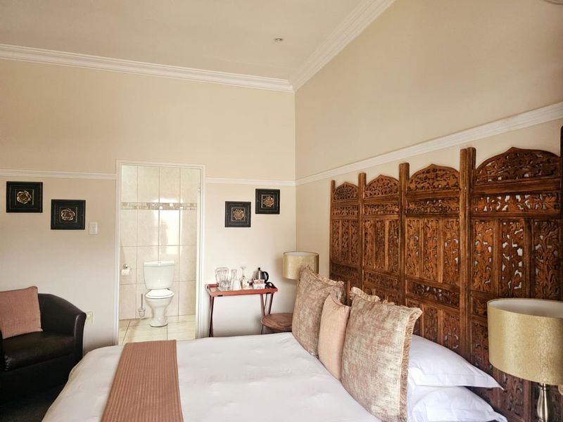**Discover Luxurious Four-Star Accommodation with Roman Elegance** - Photo 6