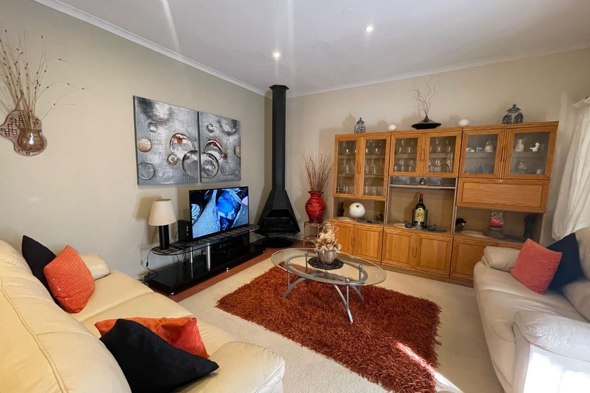 3 Bedroom ALL ONE ONE LEVEL townhouse for sale - Photo 5