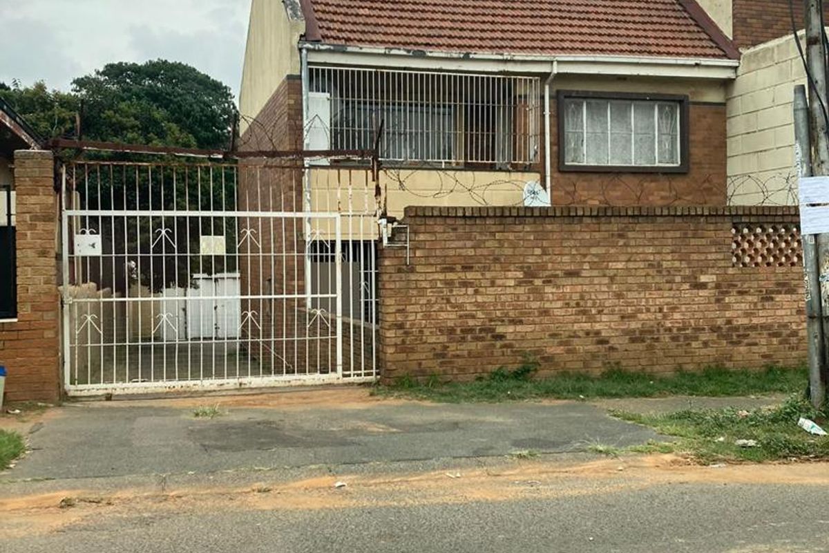 10-Unit Goldmine in Rosettenville: Seize the Opportunity! - Photo 5