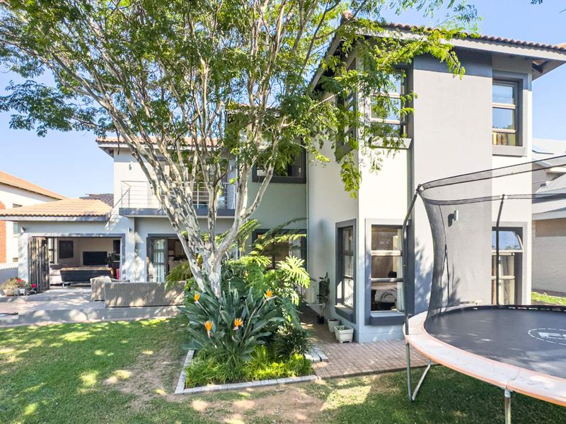 Gem of a family home in Midlands Estate - Photo 5