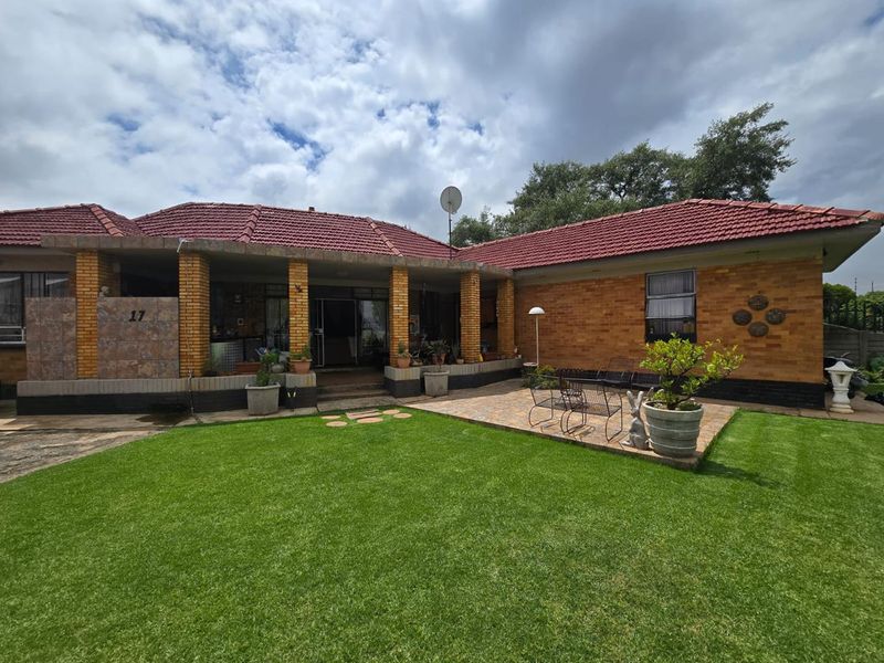 Florentia, Alberton-home with flat - Photo 5