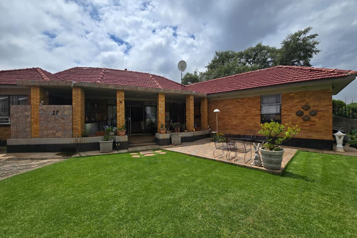 Florentia, Alberton-home with flat - Photo 5