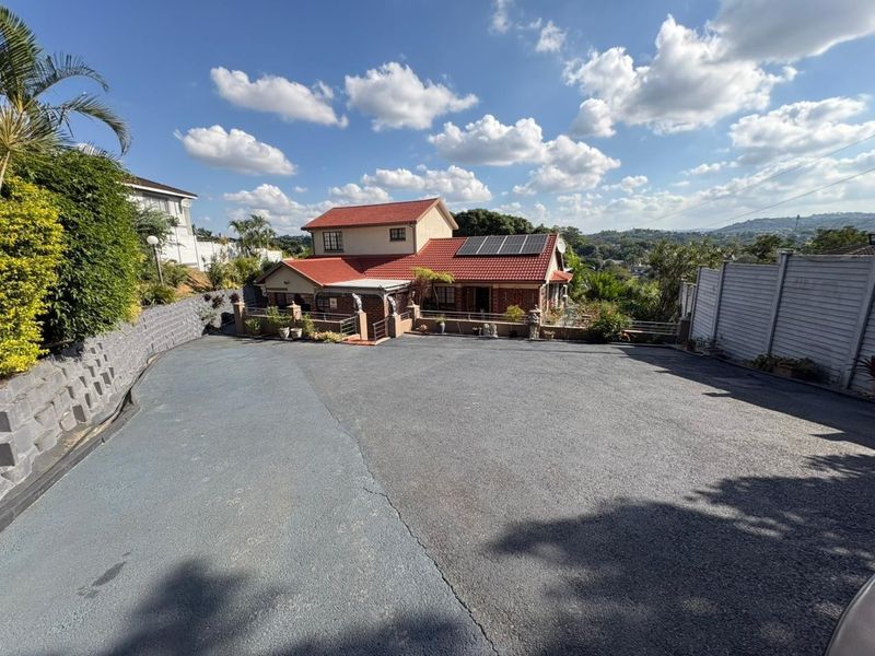 Your New Happy Place Awaits in Malvern! - Photo 2