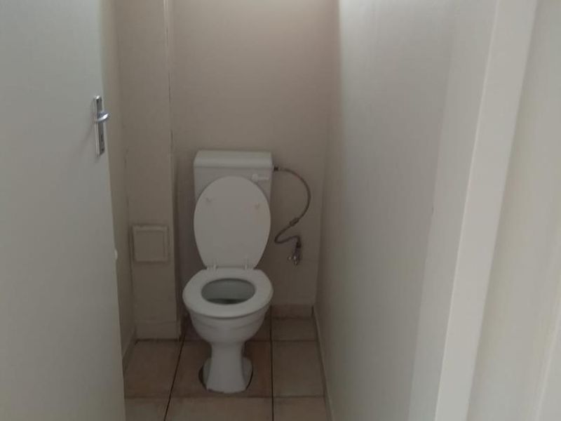 Two Bedrooms apartment in Pretoria - Photo 5