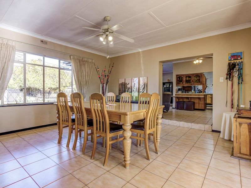 SUPER NEAT AND SPACIOUS HOME WITH SUPERB FLATLET - Photo 5