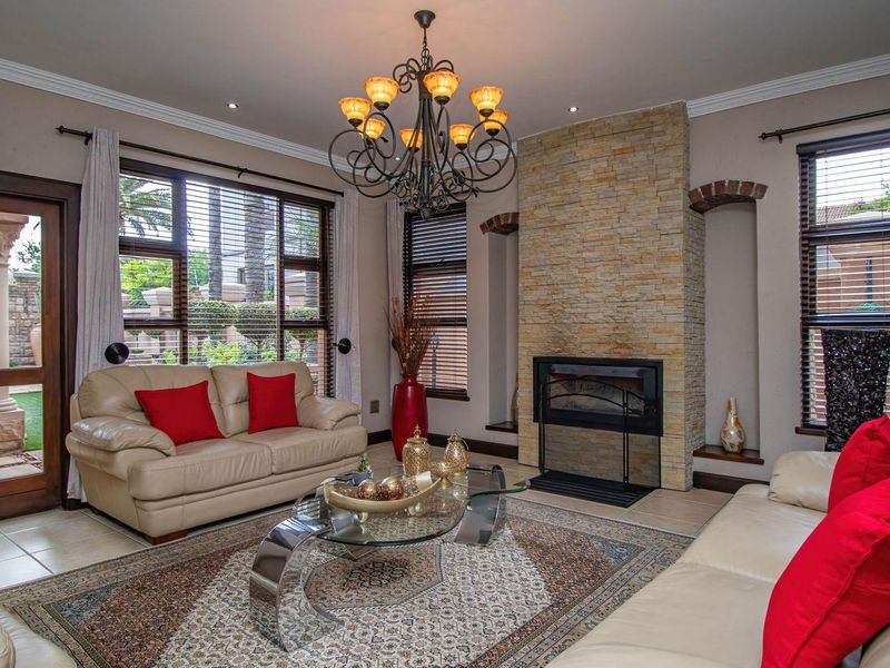 Experience Refined Living in the Monte Cristo Estate! - Photo 6