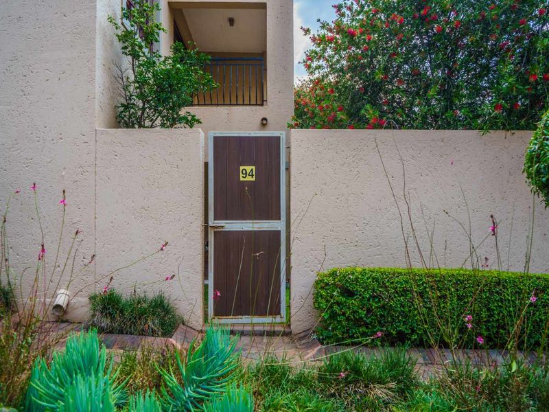 Popular 1 bedroom garden apartment - Photo 10