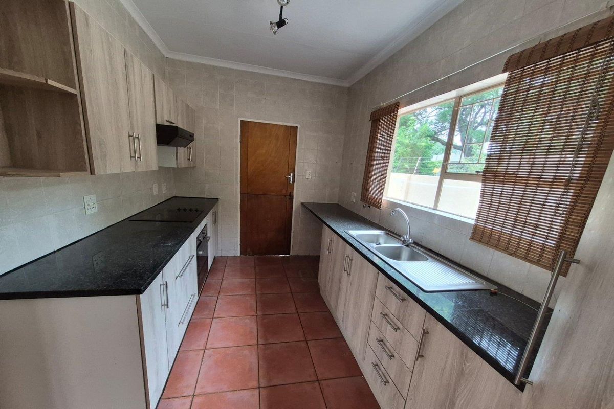 Full Title - Guarded Security Estate!!!!!! - Photo 4