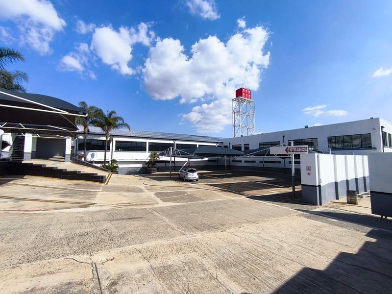 5700m2 Warehouse / Distribution Facility For Sale in Ophirton, Booysens - Photo 5