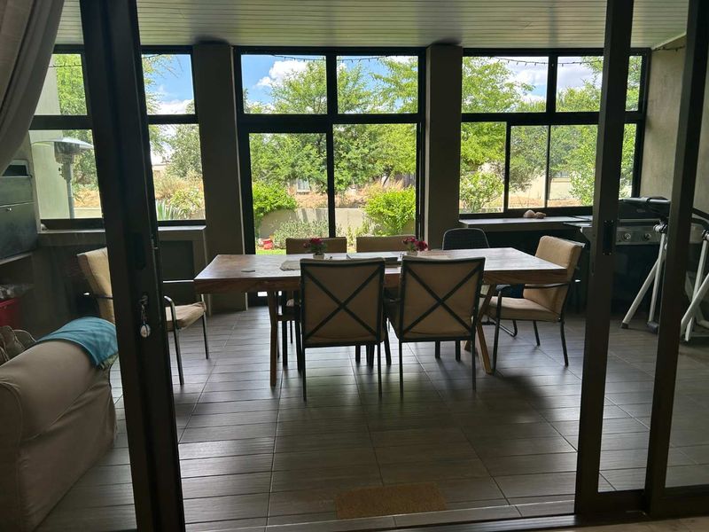 Modern 3-Bedroom Home in Peaceful Omeya Golf Estate - Photo 2