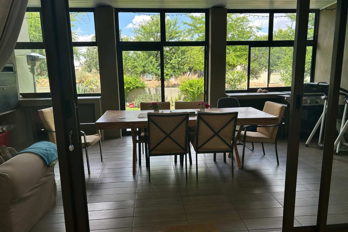 Modern 3-Bedroom Home in Peaceful Omeya Golf Estate - Photo 2