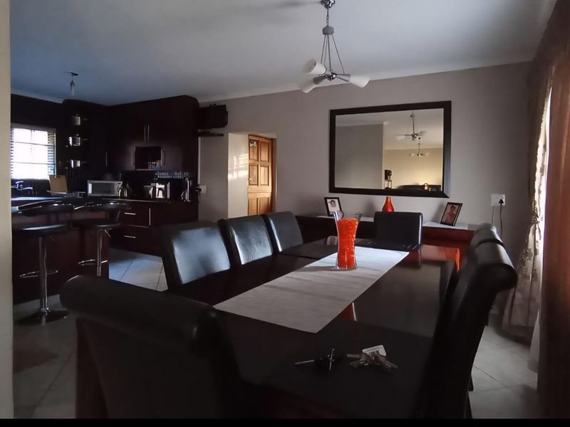 3 Bedroom House for Sale in Ninapark - Photo 5