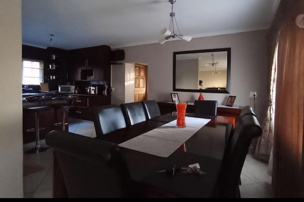 3 Bedroom House for Sale in Ninapark - Photo 5