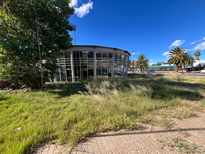 Commercial Property For Sale | N$ 10 500 000 - Photo 4