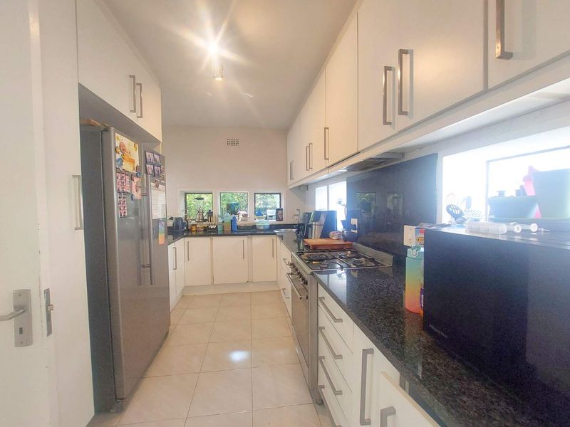 Modern Morningside Cluster_3 Beds | 2.5 Bathrooms - Photo 7