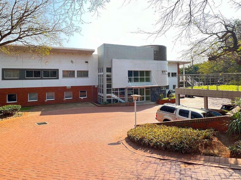 OFFICE BLOCK FOR SALE - Photo 2