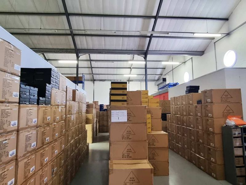 Double Volume Warehouse with Offices - Photo 6