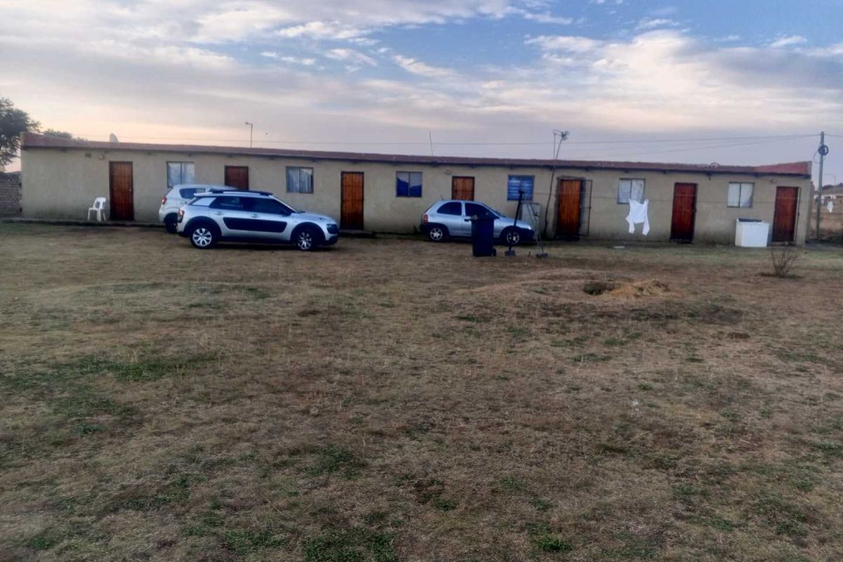 Massive land with business opportunity - Photo 3