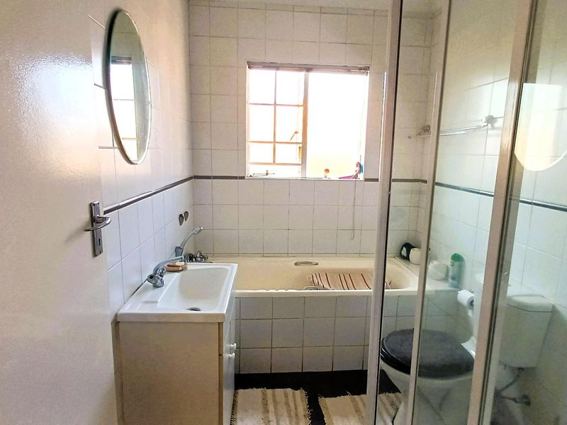 The Perfect First Home: Duplex Living with Room to Grow - Photo 10